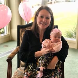 Meet your Posher, Laura